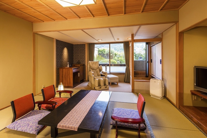 Imagen de la habitación del Hotel Yumoto Konpira Onsen Hananoyu Koubaitei. Foto 3