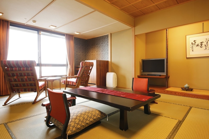 Imagen de la habitación del Hotel Yumoto Konpira Onsen Hananoyu Koubaitei. Foto 9