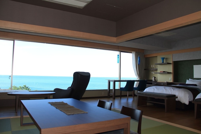 Imagen de la habitación del Hotel Yumotokan New Hamajima. Foto 9