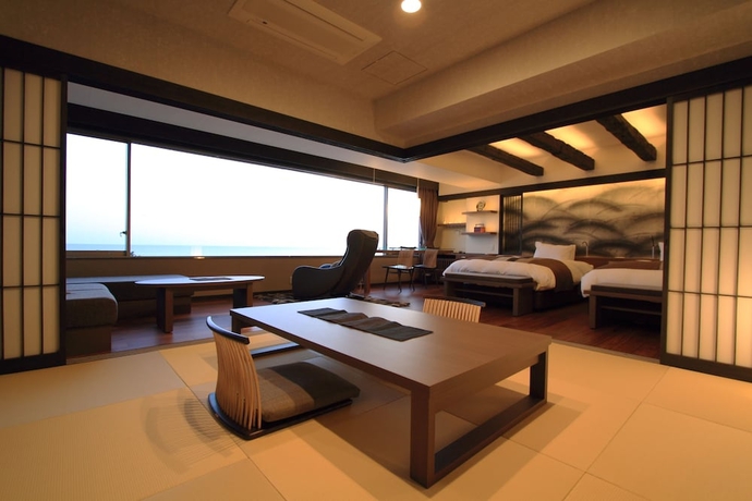 Imagen de la habitación del Hotel Yumotokan New Hamajima. Foto 15