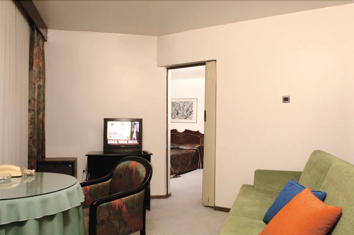 Imagen de la habitación del Hotel Yumukoglu. Foto 12