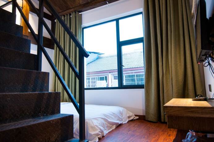 Imagen general del Hotel Yun Meng Qi Inn. Foto 2