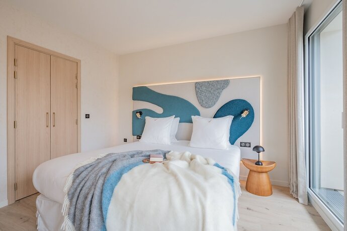 Imagen de la habitación del Hotel Yuna Porte Maillot - ApartHotel. Foto 19