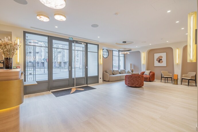 Imagen general del Hotel Yuna Porte Maillot - ApartHotel. Foto 4