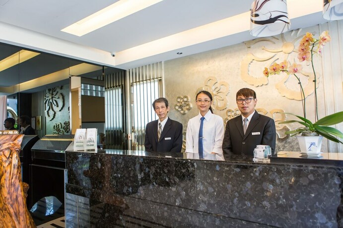 Imagen de los interiores del Hotel Yung Hwa Chun. Foto 28