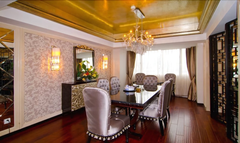 Imagen de la habitación del Hotel Yunhai. Foto 7