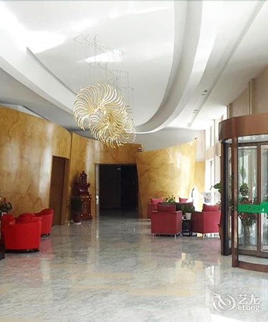 Imagen de los interiores del Hotel Yunlong Hotel. Foto 20