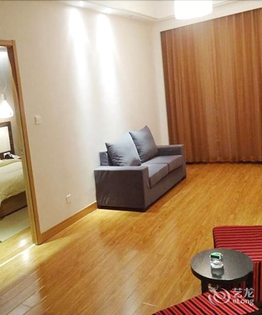 Imagen de la habitación del Hotel Yunlong Hotel. Foto 9