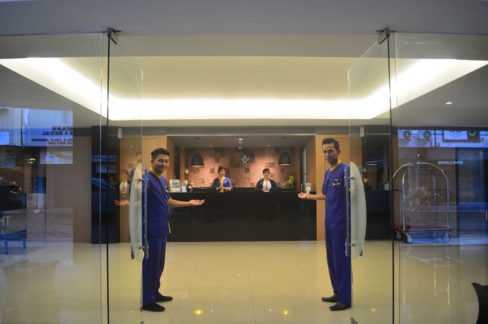 Imagen de los interiores del Hotel Yunna. Foto 16