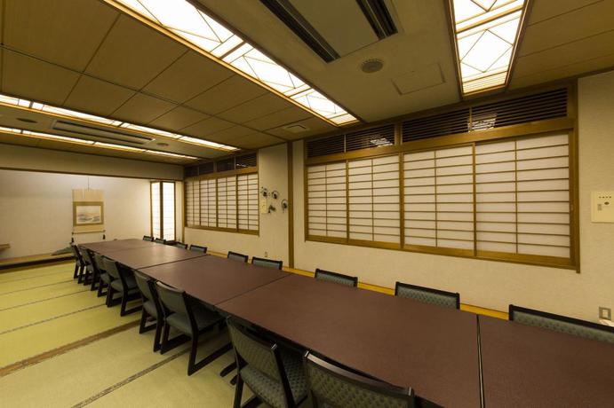 Imagen del bar/restaurante del Hotel Yunohara. Foto 14