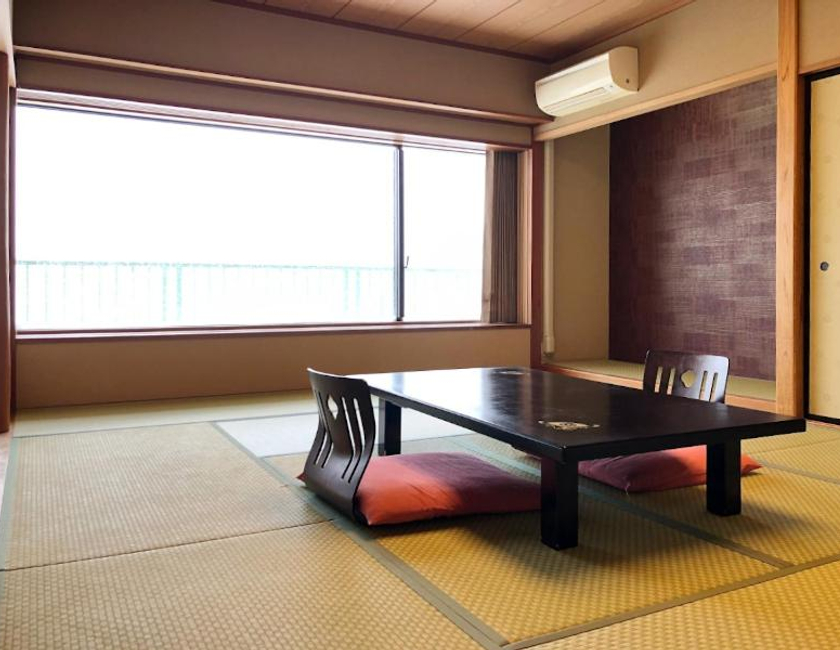 Imagen general del Hotel Yunojin. Foto 4