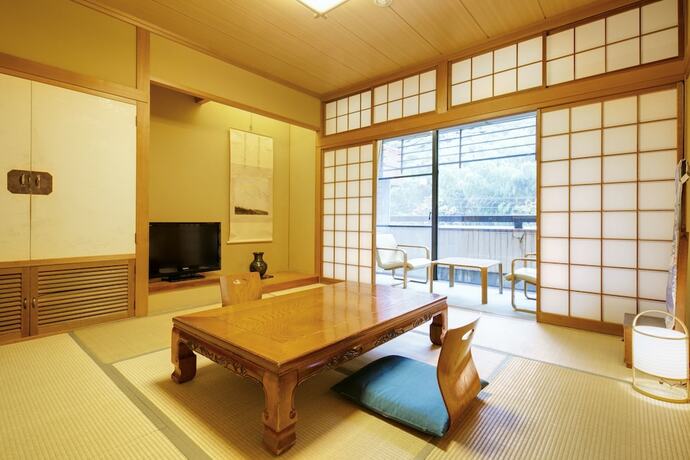Imagen de la habitación del Hotel Yunosato Sugina. Foto 16
