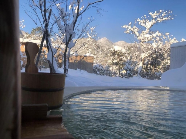 Imagen de la piscina del Hotel Yunoyama Onsen Sosuikyo. Foto 15