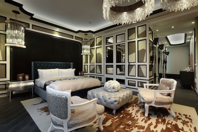 Imagen de la habitación del Hotel Yunping. Foto 17