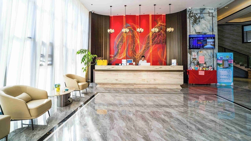Imagen de los interiores del Hotel Yuntai Guanjing International. Foto 14