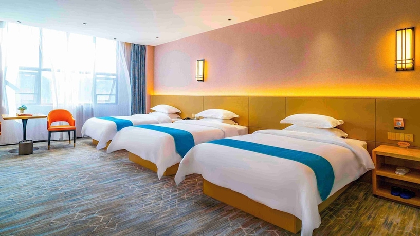 Imagen de la habitación del Hotel Yuntai Guanjing International. Foto 11