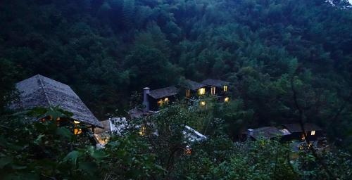 Imagen general del Hotel Yunxi Daijia Mountain Guesthouse. Foto 2