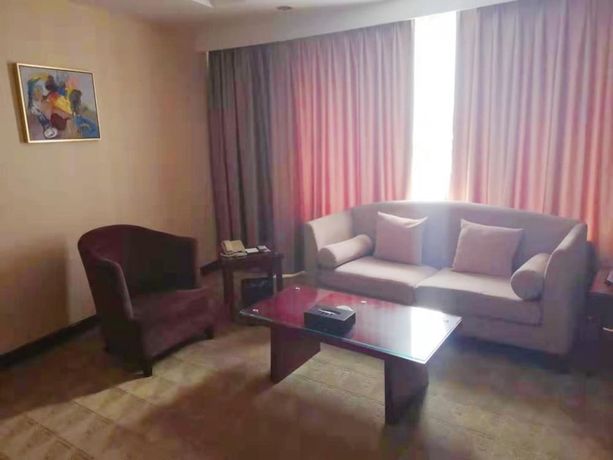 Imagen de la habitación del Hotel Yun-zen Century. Foto 9