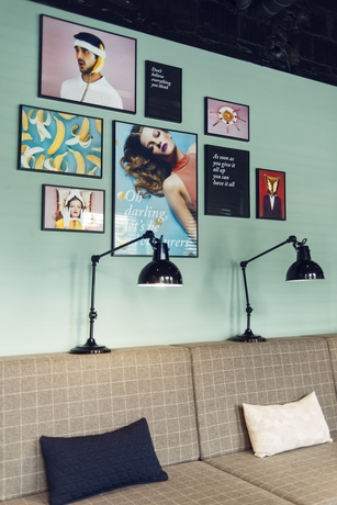 Imagen de los interiores del Hotel Yup Hotel - Different Hotels. Foto 11