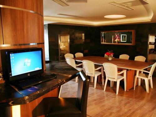 Imagen general del Hotel Yuquan Simpson, Lixia District. Foto 5