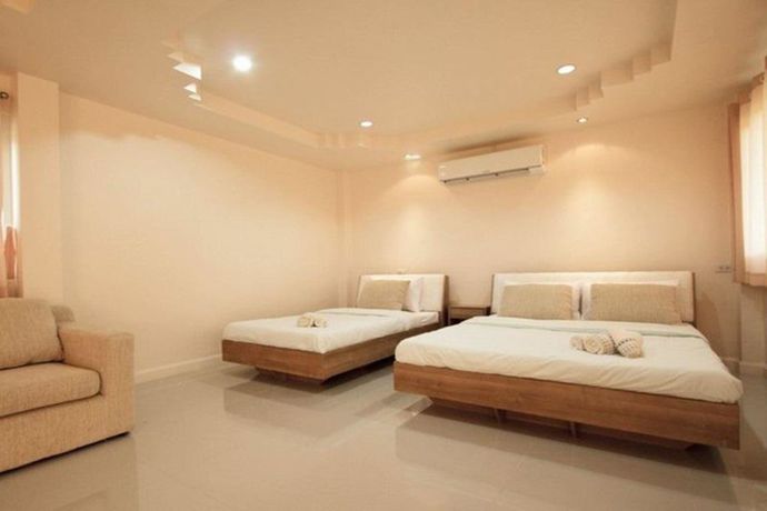 Imagen de la piscina del Hotel Yurakiri Resort. Foto 19