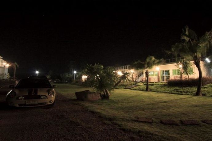 Imagen de los exteriores del Hotel Yurakiri Resort. Foto 12