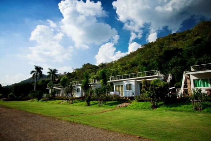 Imagen de los exteriores del Hotel Yurakiri Resort. Foto 13