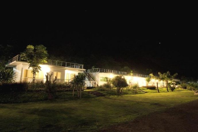 Imagen de los exteriores del Hotel Yurakiri Resort. Foto 14