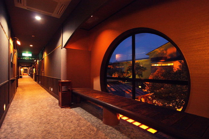 Imagen de la habitación del Hotel Yuraku. Foto 5