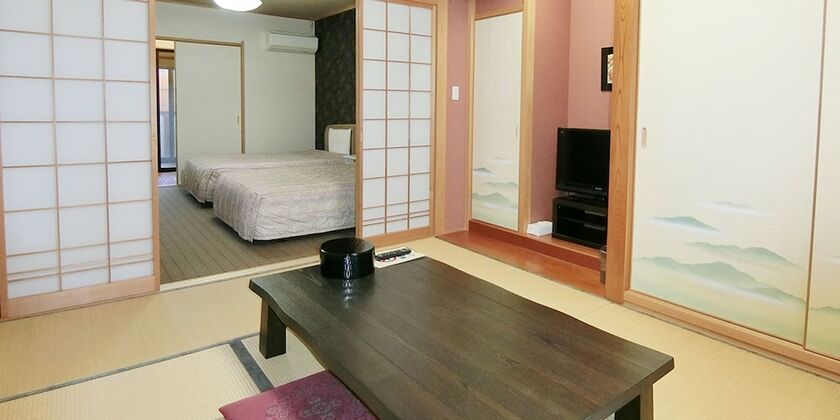 Imagen de la habitación del Hotel Yurakuan Miyazaki. Foto 13