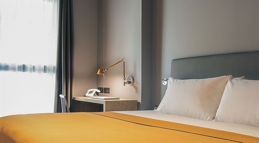 Imagen de la habitación del Hotel Yurbban Trafalgar. Foto 7