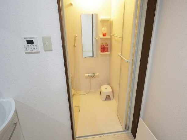 Imagen general del Hotel Yurian, Kyoto Ciudad. Foto 2