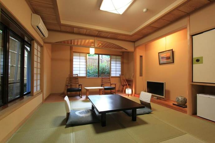 Imagen general del Hotel Yusakaso. Foto 7