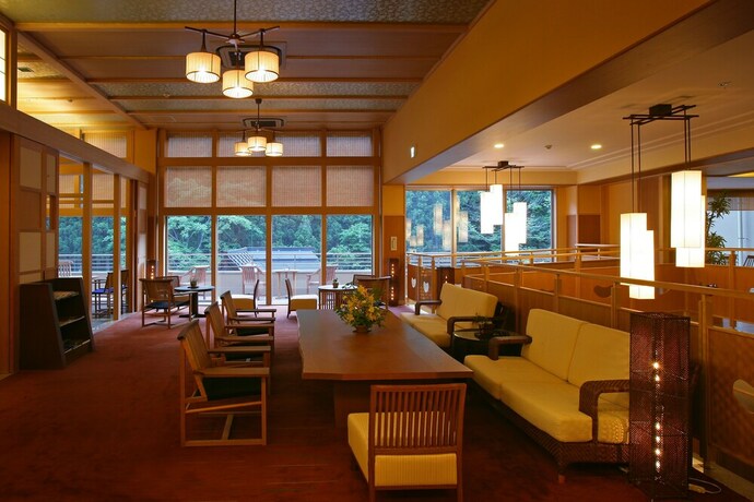 Imagen de los interiores del Hotel Yusen Shidate. Foto 31