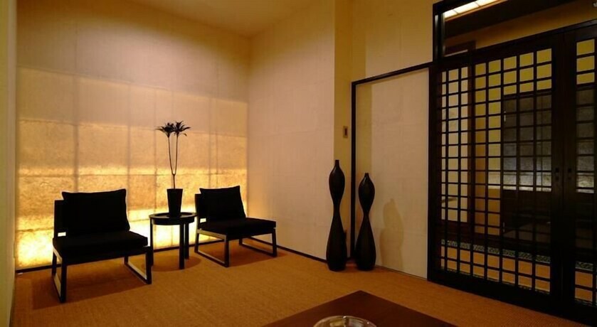 Imagen de los interiores del Hotel Yushintei. Foto 35