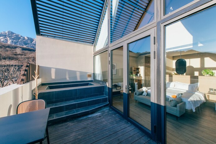 Imagen de la habitación del Hotel Yusu Star. Foto 20