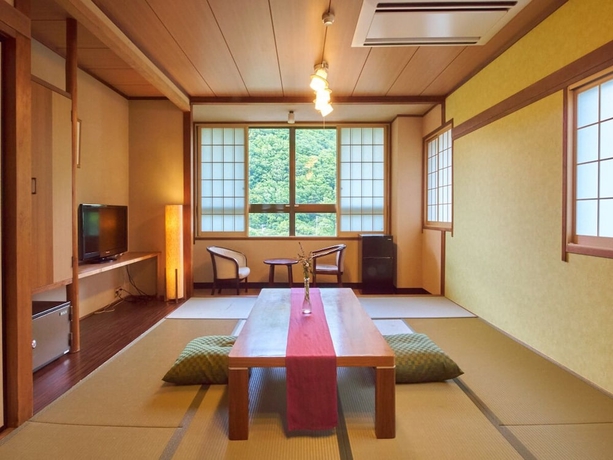 Imagen de la habitación del Hotel Yutorelo Bandai Atami. Foto 3