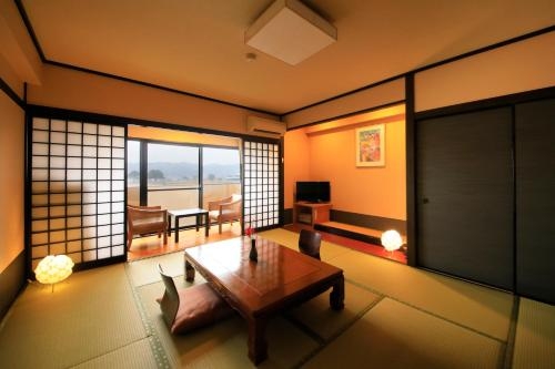 Imagen de la habitación del Hotel Yutorelo Yamaga. Foto 6