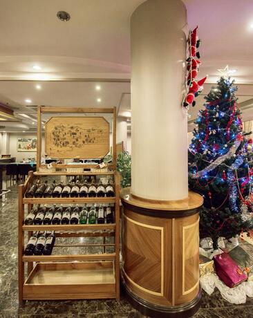 Imagen general del Hotel Y&uuml;cesoy Liva Spa & Convention Center Mersin. Foto 21