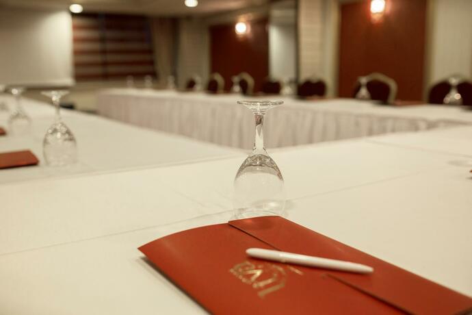 Imagen general del Hotel Y&uuml;cesoy Liva Spa & Convention Center Mersin. Foto 112