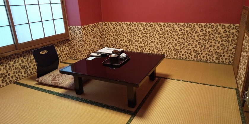 Imagen de la habitación del Hotel Yuwainoyado Takenoi. Foto 10