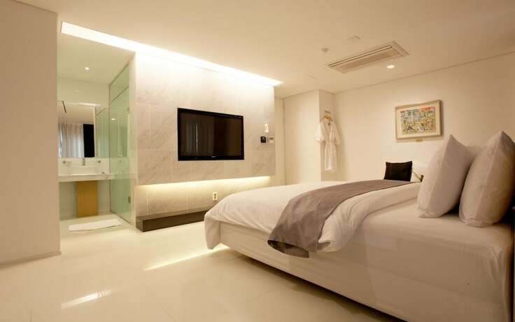 Imagen de la habitación del Hotel Yuwon Nambu Terminal. Foto 15