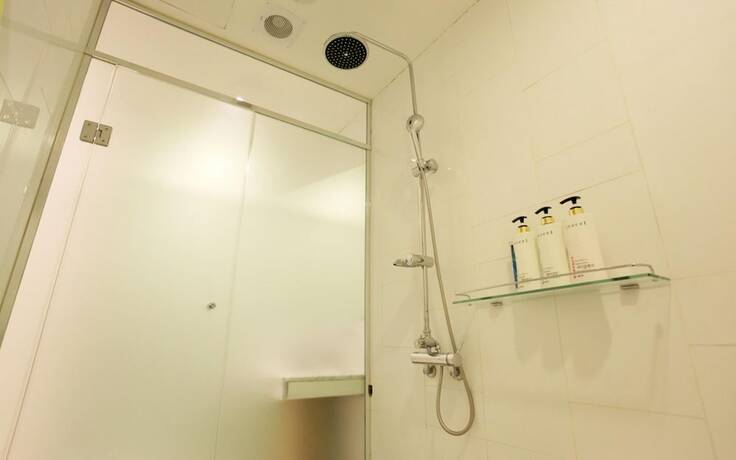Imagen de la habitación del Hotel Yuwon Nambu Terminal. Foto 17