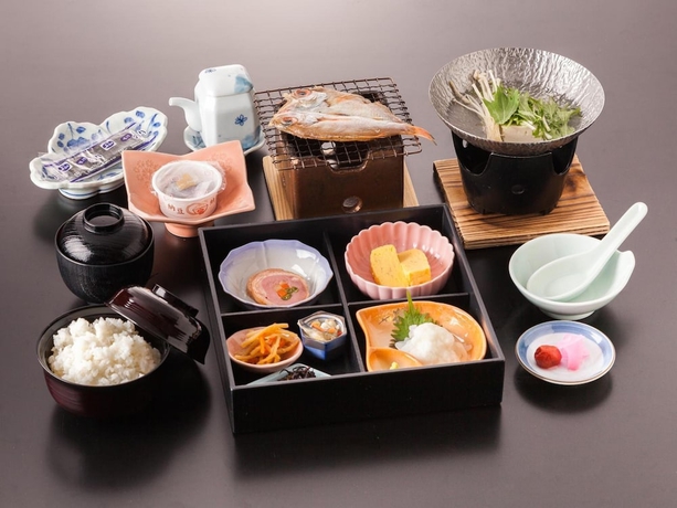 Imagen del bar/restaurante del Hotel Yuya Onsen Rifure Park Kinta no Sato. Foto 3