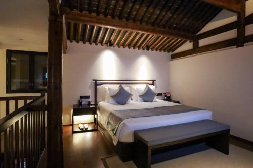 Imagen de la habitación del Hotel Yuyao Yangmingguan. Foto 15