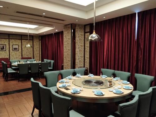 Imagen general del Hotel Yuyao Yonghegong. Foto 4