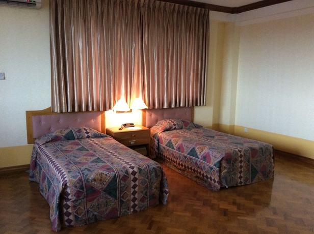 Imagen de la habitación del Hotel Yuzana. Foto 8