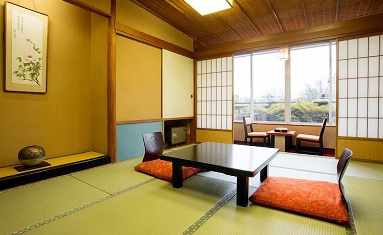 Imagen de la habitación del Hotel Yuzankaku. Foto 9