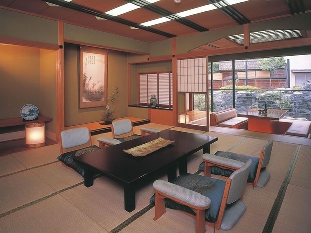 Imagen de la habitación del Hotel Yuzankaku. Foto 11
