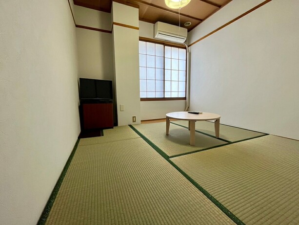 Imagen de la habitación del Hotel Yuzawa House. Foto 16